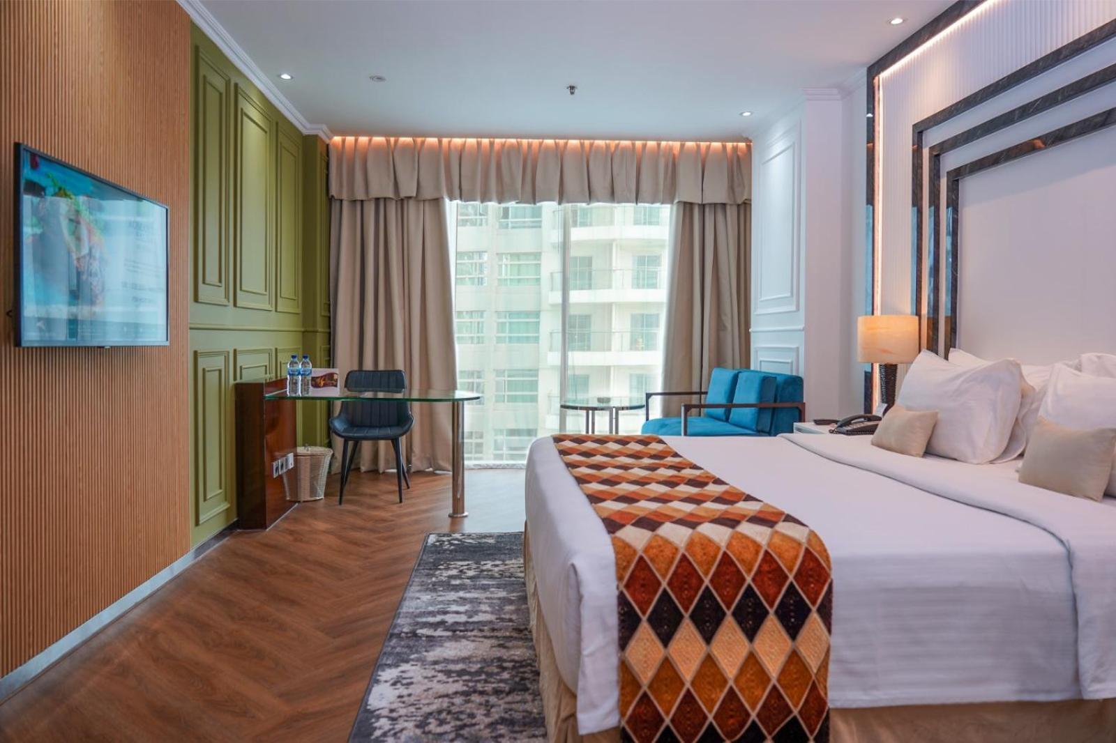 Cambridge Hotel Medan Kültér fotó