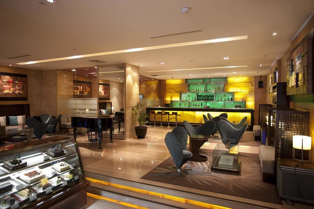 Cambridge Hotel Medan Kültér fotó