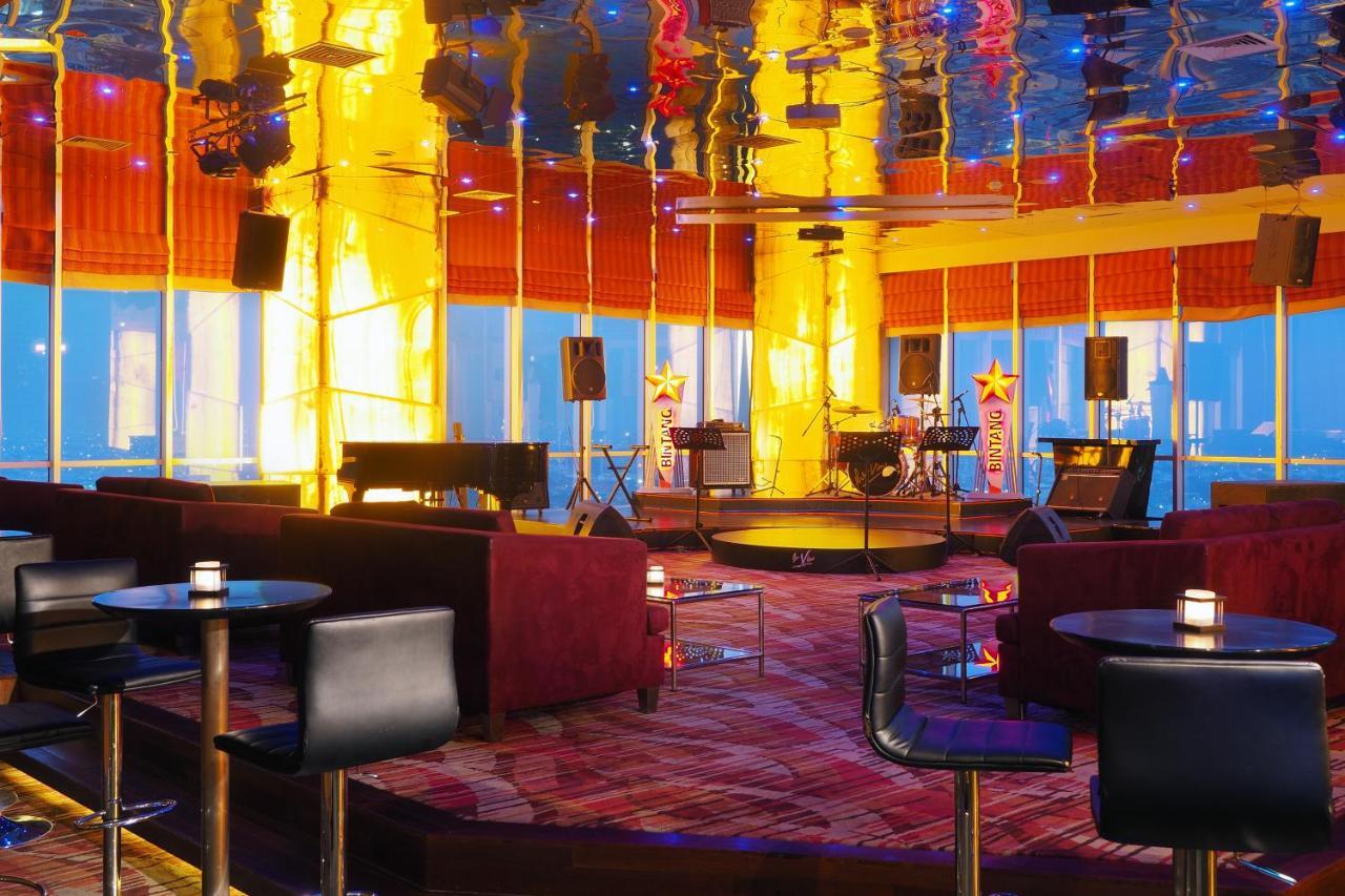 Cambridge Hotel Medan Kültér fotó